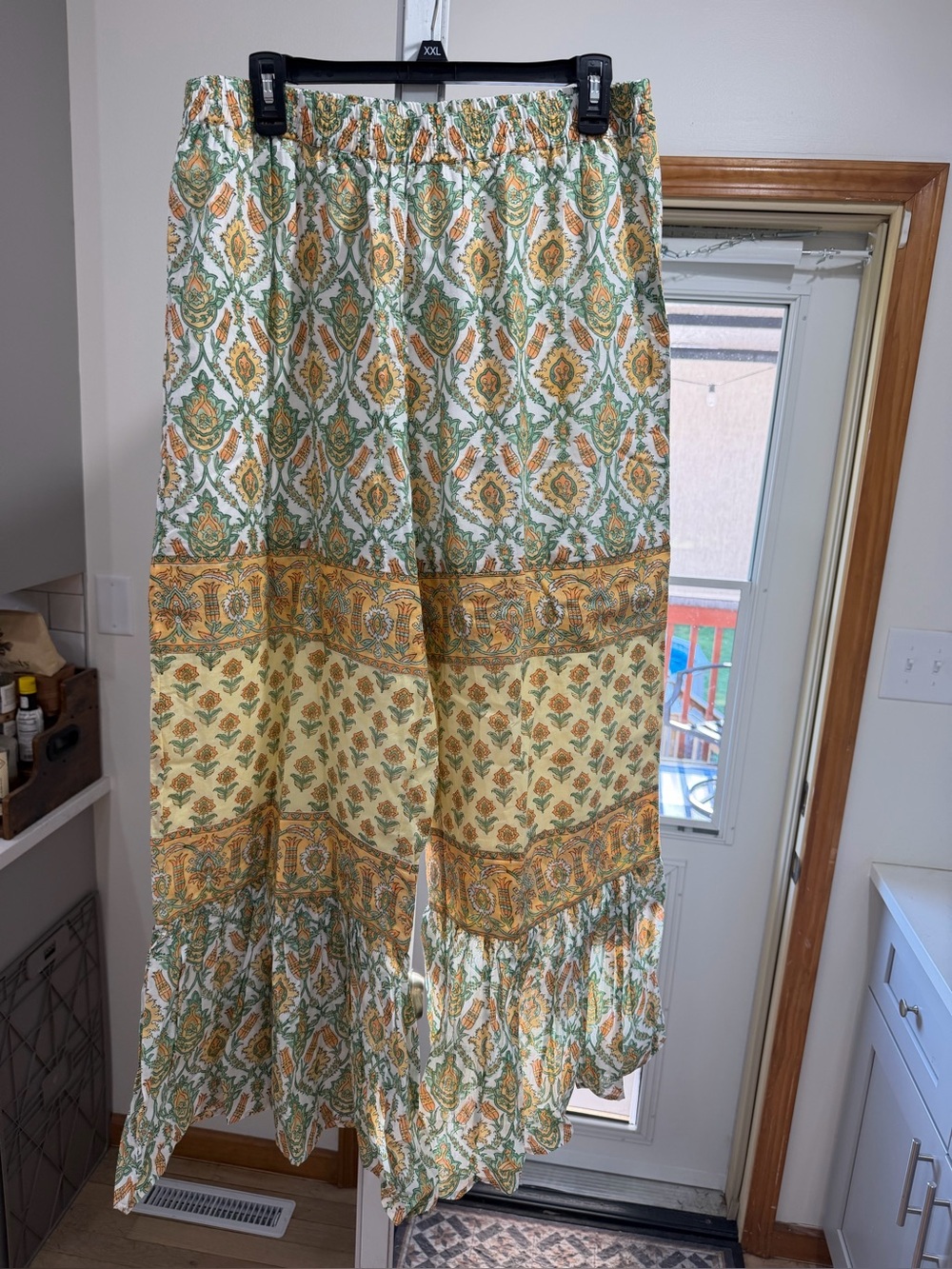 POL Women’s Floral Print pants— Yellow & Green